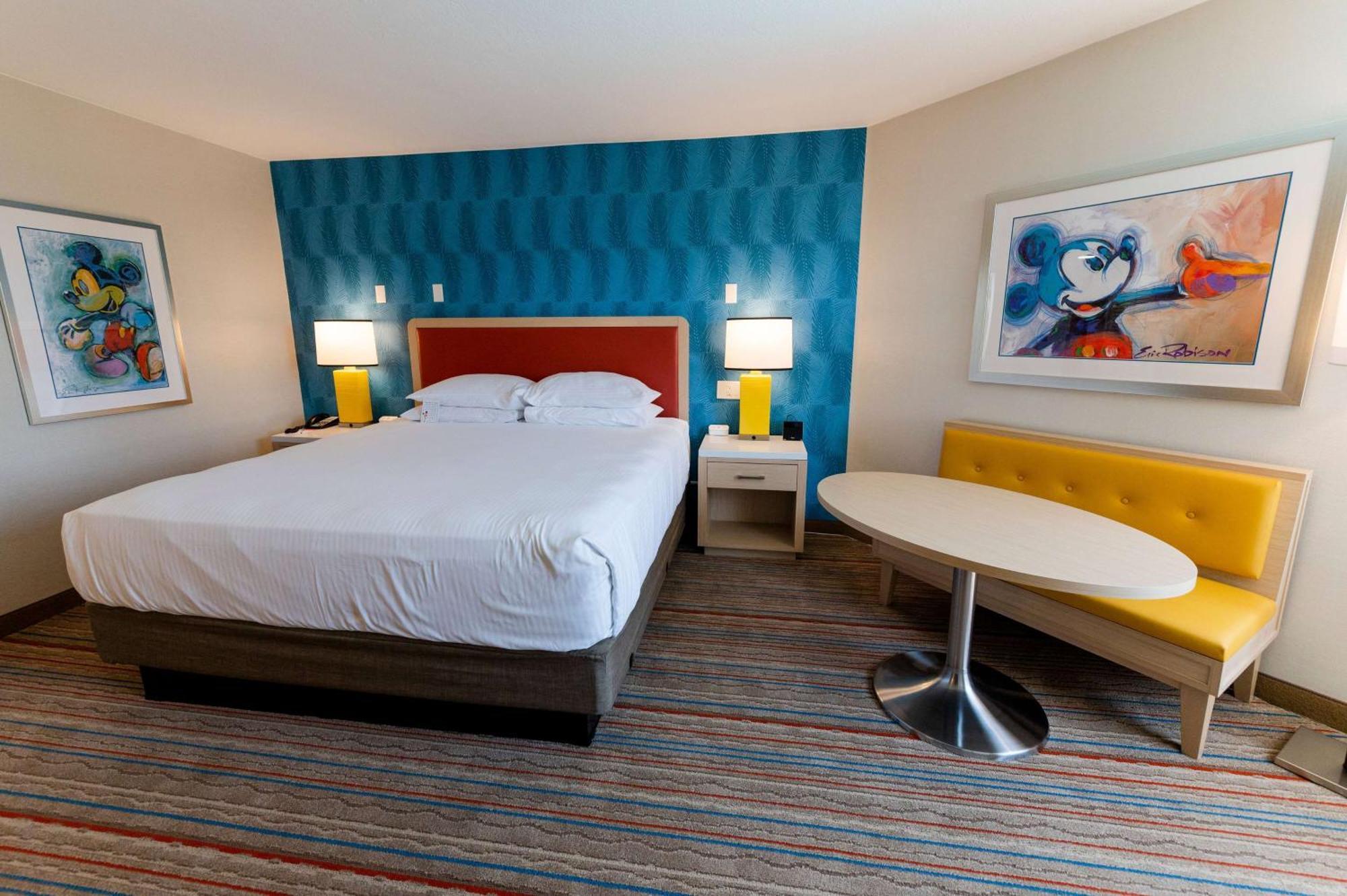 Howard Johnson By Wyndham Anaheim Hotel & Water Playground Bagian luar foto